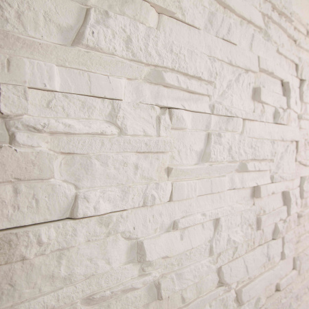 Монтре — декоративный гипсовый камень для внутренней отделки, фактура Скала, сланец